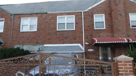 102-20 183rd Pl, Hollis, NY 11423