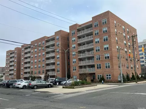 410 E Broadway #3S, Long Beach, NY 11561