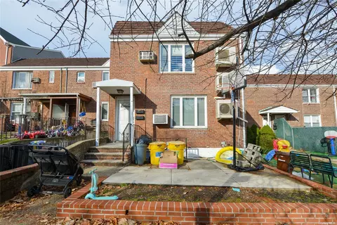 144-31 76th Ave, Kew Garden Hills, NY 11367