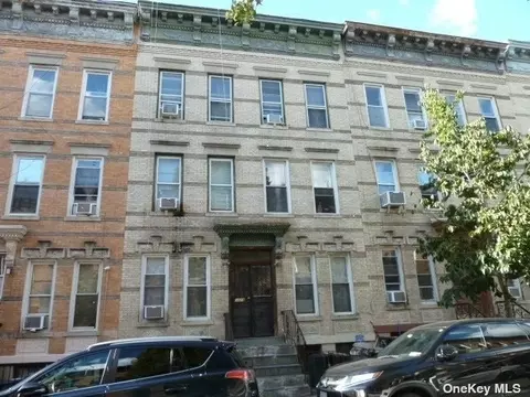 18-29 George St, Ridgewood, NY 11385