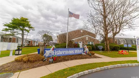 217 Millard Ave #217, West Babylon, NY 11704
