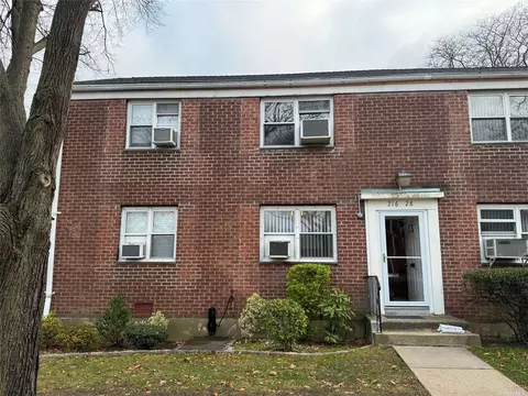 216-28 68 Ave #1ST, Oakland Gardens, NY 11364