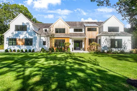 363 Wainscott Harbor Rd, Sagaponack, NY 11962