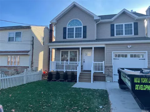 1999 Murray Hill St, Elmont, NY 11003