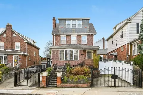 146-06 13th Ave, Whitestone, NY 11357