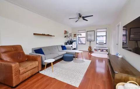 110-45 71 Rd #4H, Forest Hills, NY 11375