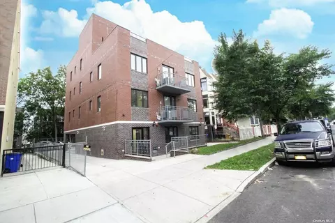 108-38 41st Ave #1B, Corona, NY 11368