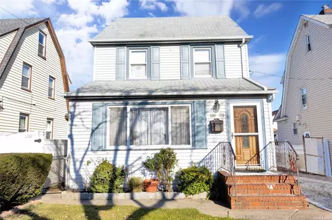 89-69 218 Pl, Queens Village, NY 11427