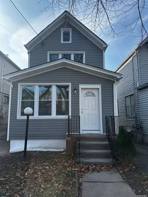 111-18 146th St, Jamaica South, NY 11435