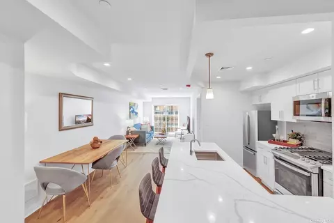 23-23 30th Rd #4A, Astoria, NY 11102