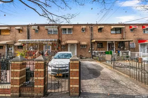 572 Junius St, Brooklyn, NY 11212