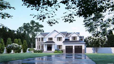 24 E Argonne Pl, Massapequa, NY 11758