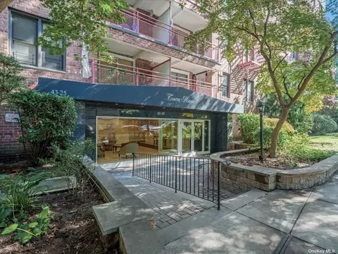 43-25 Douglaston Pkwy #3D, Douglaston, NY 11363