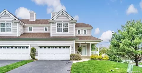 24 Wilburs Path #24, Jamesport, NY 11947