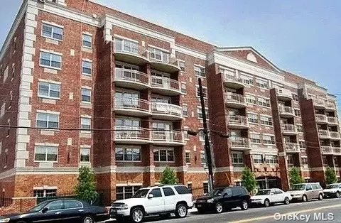 38-11 108th St #4L, Corona, NY 11368