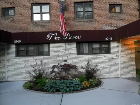 87-19 204th St #A-32, Hollis, NY 11423