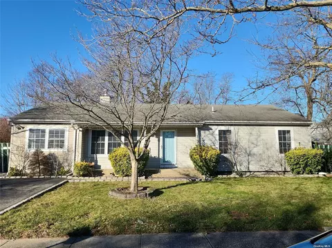Undisclosed, Central Islip, NY 11722
