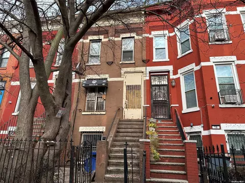 77 A Somers St #A, Brooklyn, NY 11233