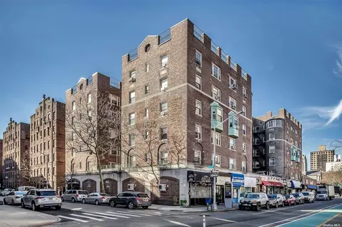110-31 73 Rd #5C, Forest Hills, NY 11375