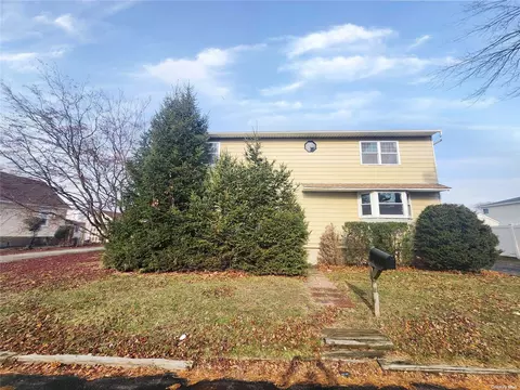 161 Peconic Ave, West Babylon, NY 11704