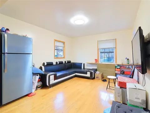 49-04 168 St, Flushing, NY 11365