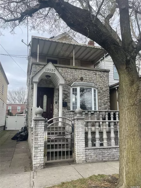 135-20 Lefferts Blvd, South Ozone Park, NY 11420