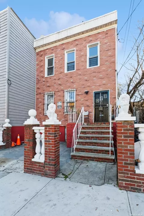 174 Essex St, Brooklyn, NY 11208