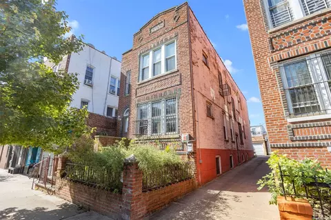 32-58 86th St, East Elmhurst, NY 11369