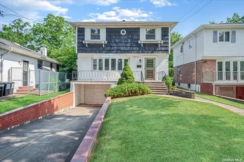 263-07 57th Ave, Little Neck, NY 11362