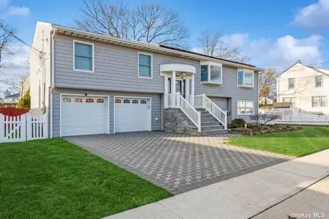 3042 Verity Ln, Baldwin, NY 11510