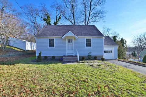 Undisclosed, Smithtown, NY 11787