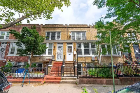 117 E 29th St, Brooklyn, NY 11226