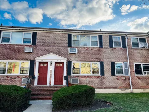 150-10 Melbourne Ave #368A, Flushing, NY 11367