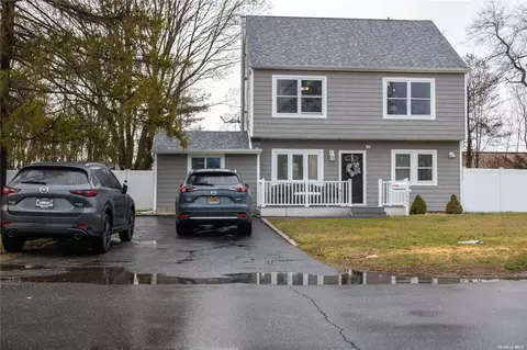 1451 Lombardy Blvd, Bay Shore, NY 11706
