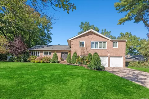 47 Tanners Rd, Great Neck, NY 11020