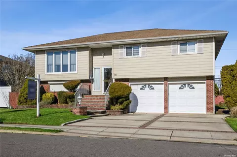 88 W Northern Pkwy, Plainview, NY 11803