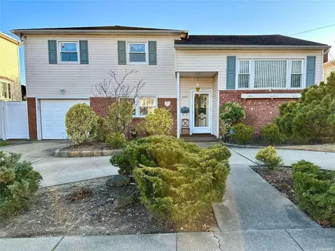 381 Montgomery Ave, Oceanside, NY 11572