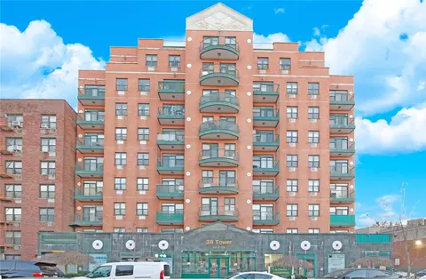 142-18 38th Ave #7D, Flushing, NY 11354