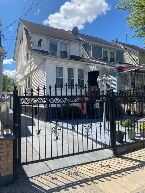 116-32 155th St, Jamaica, NY 11434