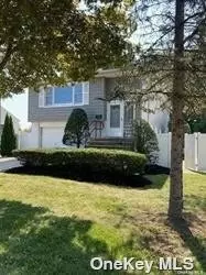 356 Grand Blvd, Deer Park, NY 11729