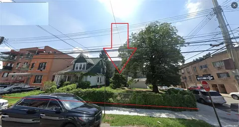 112-08 39th Ave, Corona, NY 11368