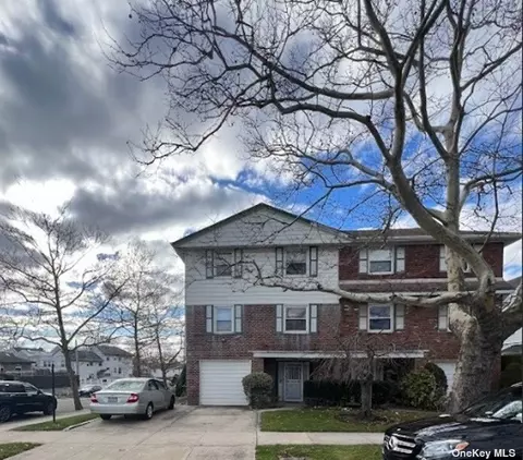 57-24 Cloverdale Blvd, Bayside, NY 11364