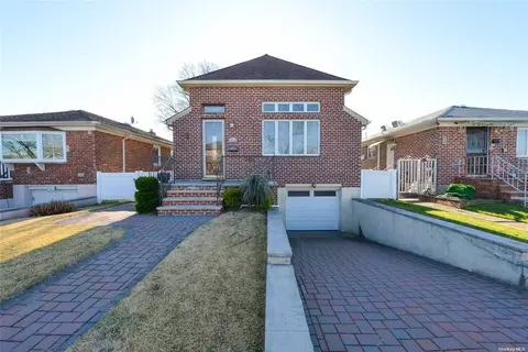 157-34 25 Ave, Whitestone, NY 11357