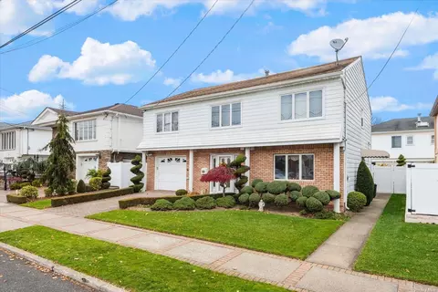 162-33 87th St, Howard Beach, NY 11414