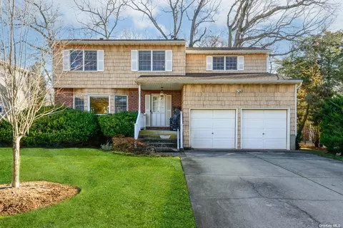 2169 Jones Ave, Wantagh, NY 11793
