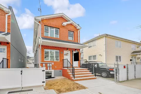 108-12 Pinegrove St, Jamaica, NY 11435