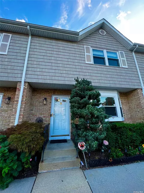 1425 Jerusalem Ave #5, North Merrick, NY 11566