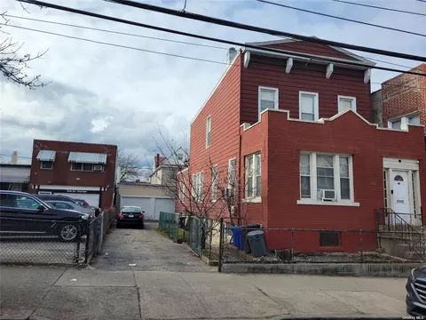 32-42 96th St, East Elmhurst, NY 11369