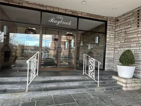 333 Bronx River Rd #507, Yonkers, NY 10704