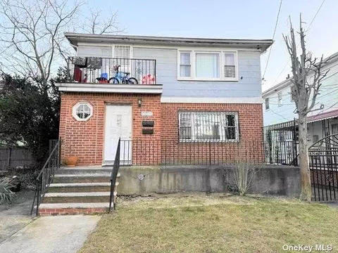 30-11 Bessemund Ave, Far Rockaway, NY 11691